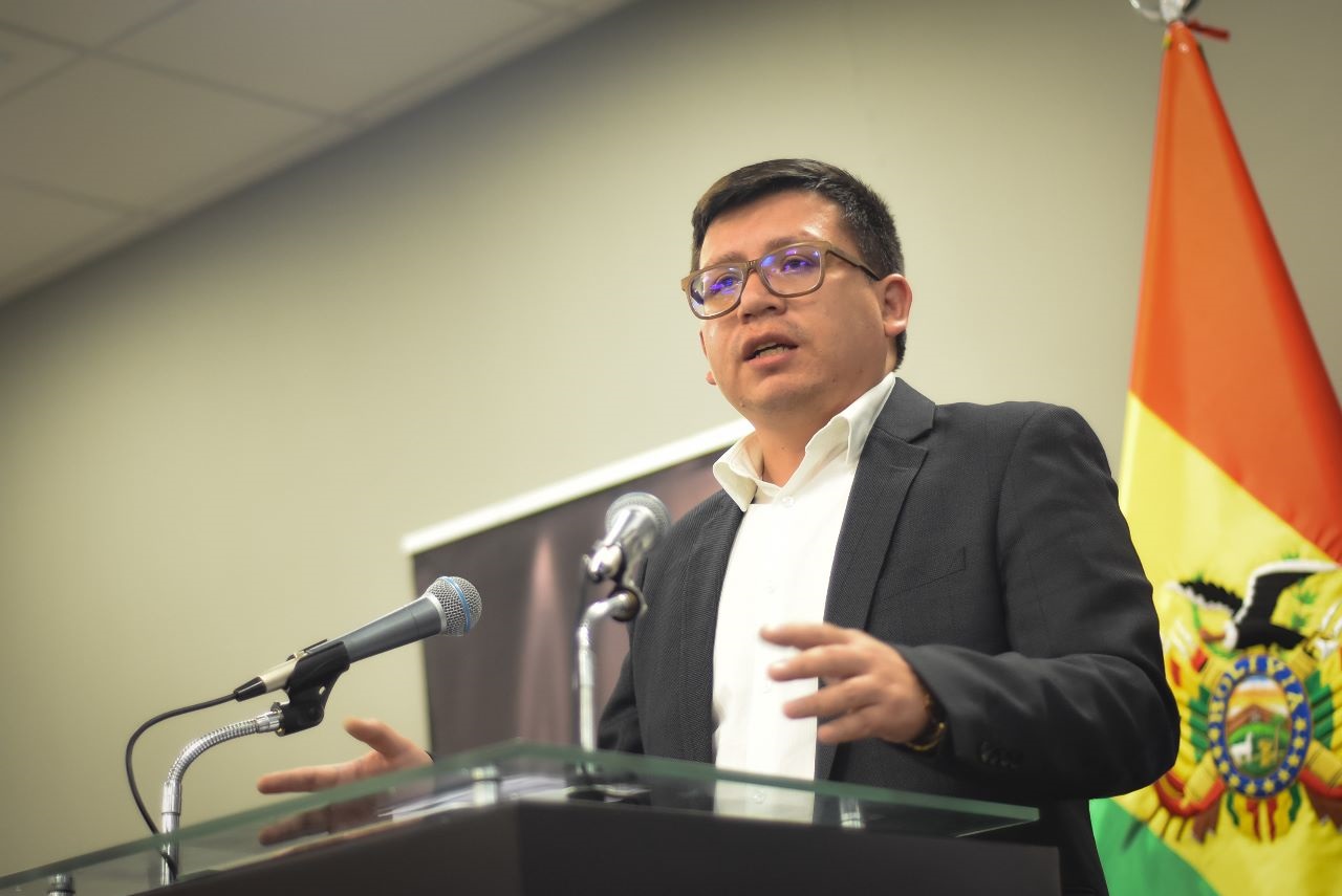 Gobierno asegura que hay condiciones para que en Santa Cruz se levente el paro