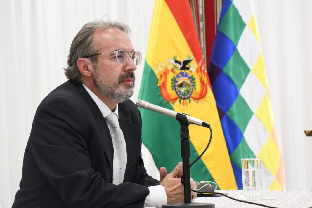 Richter: El presidente Arce toma las decisiones y “no son las redes sociales” las que guían a un Gobierno