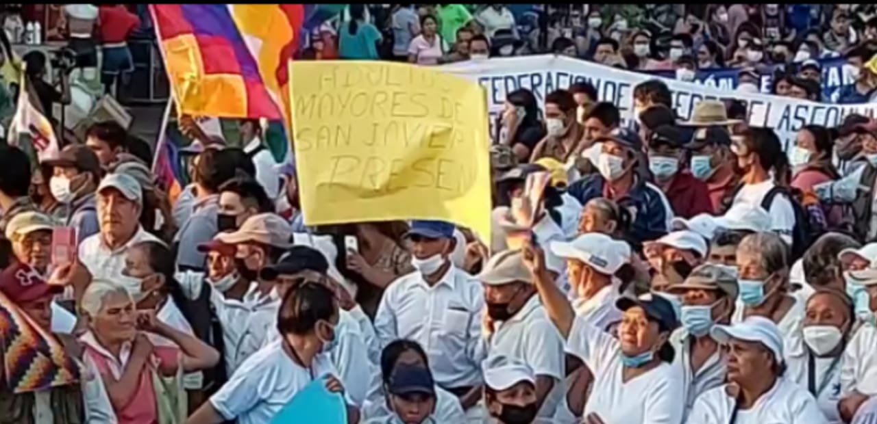 Masiva marcha en Santa Cruz respalda a Arce y advierte que ‘no permitirá más paros políticos’