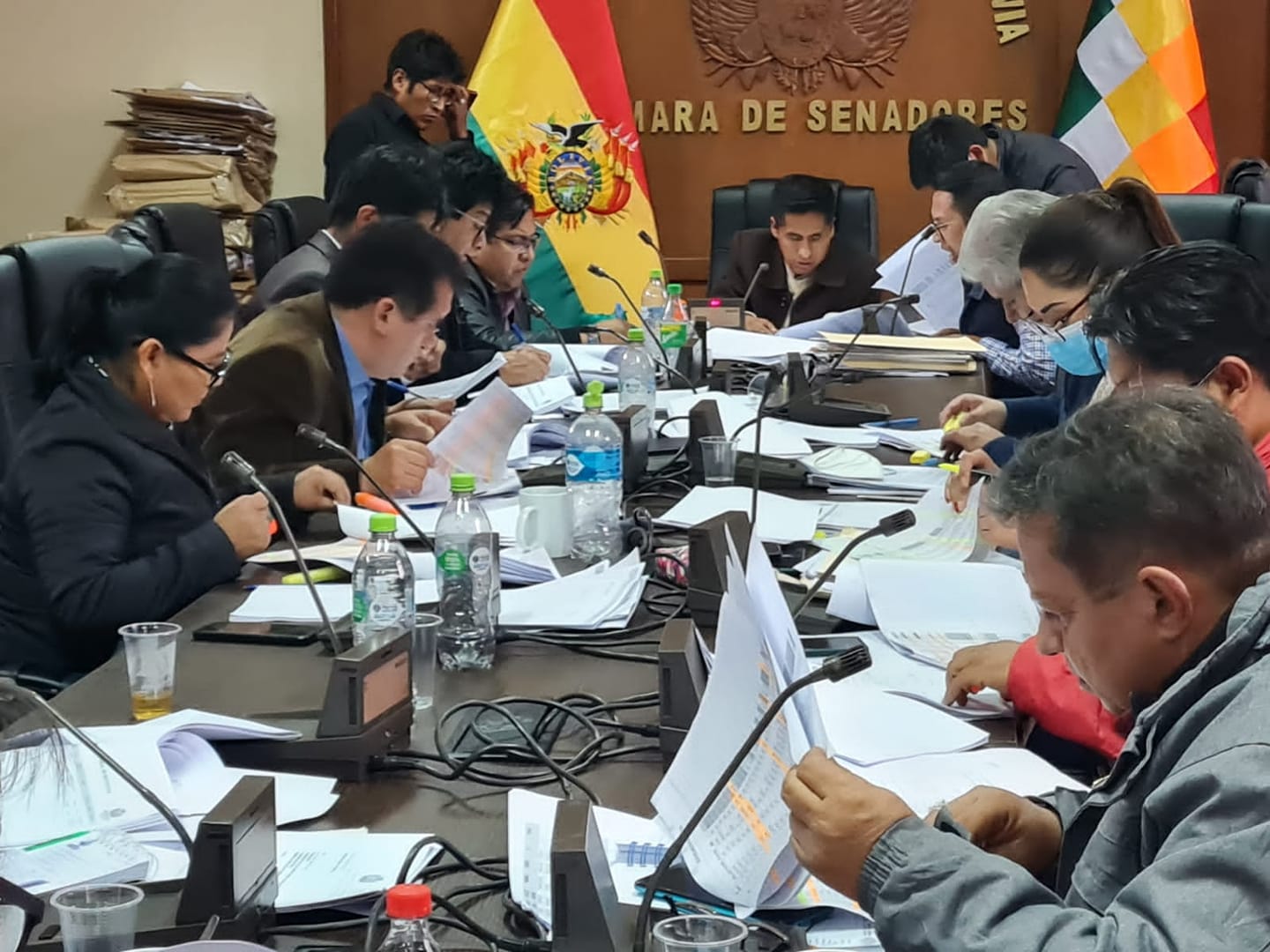 Conozca las 72 hojas de vida de los postulantes habilitados para defensor o defensora del Pueblo