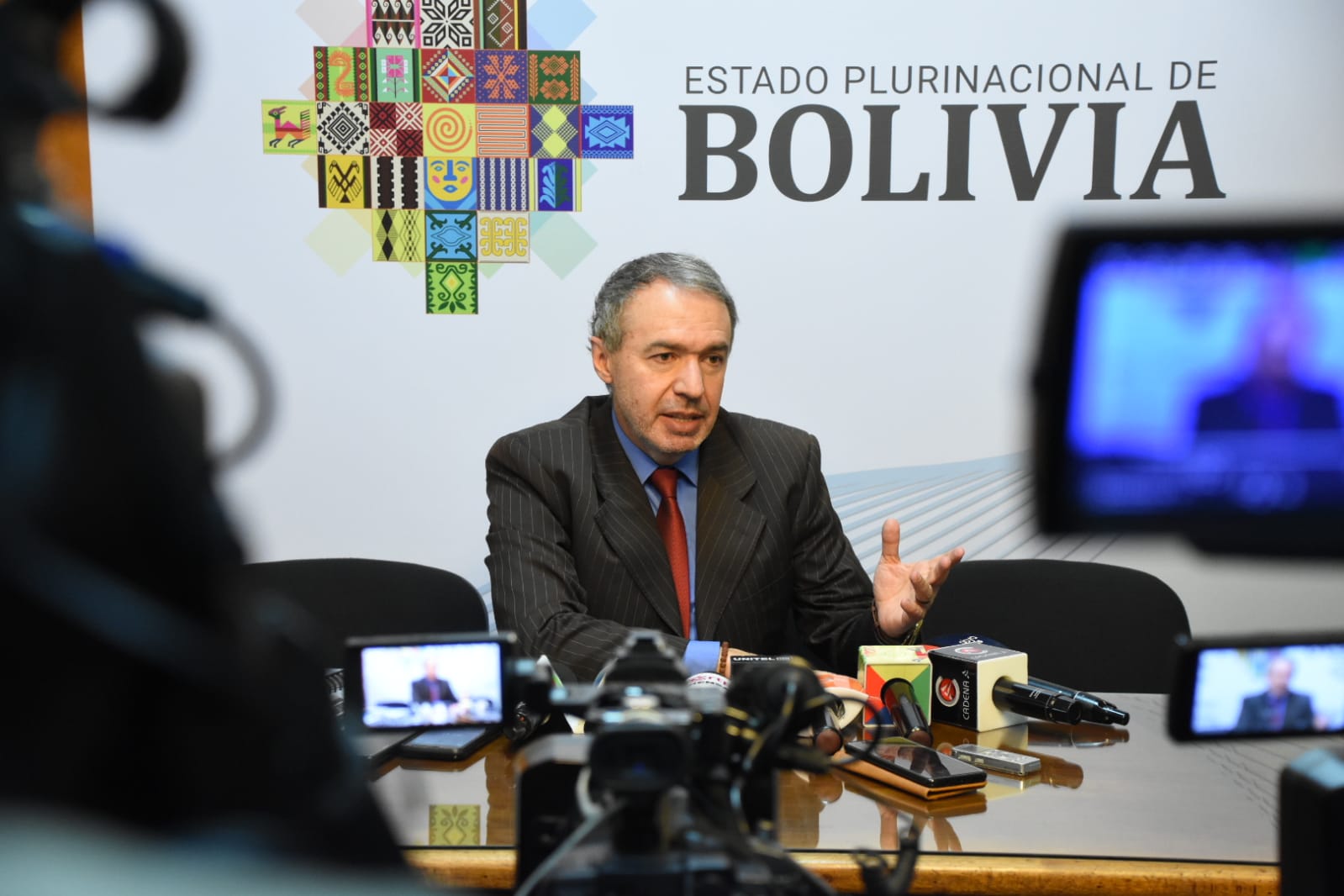 Censo: Gobierno aboga por el diálogo sin conminatorias, ni ultimátum