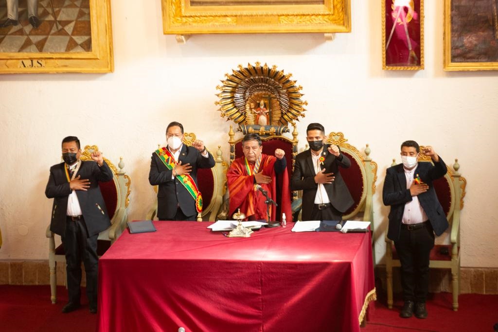 Vicepresidente asegura que el “décimo pachakuti” consolidará la verdad frente a la telecracia, infocracia y la mediocracia