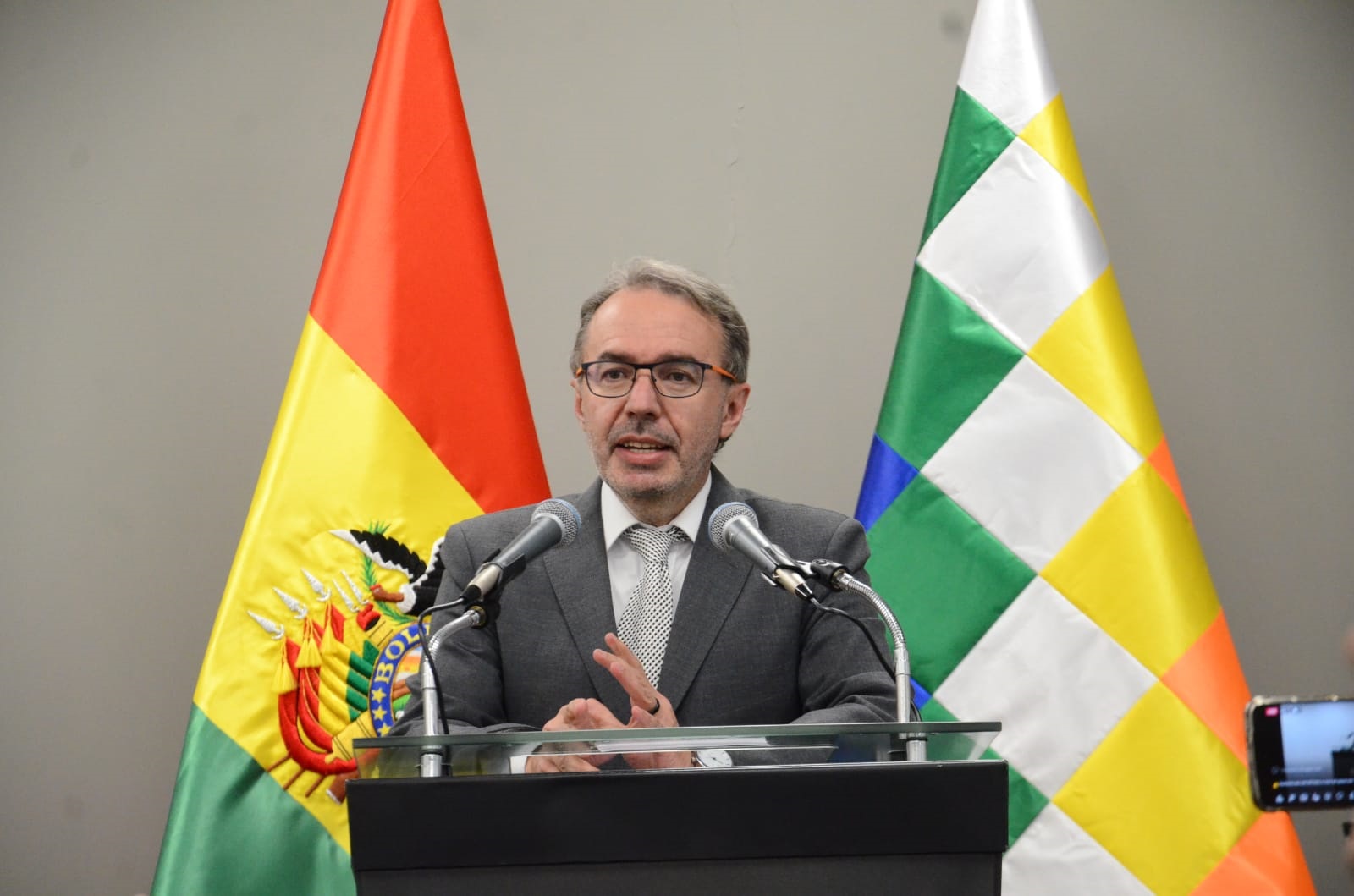 Portavoz advierte que Camacho exacerba un regionalismo innecesario con un discurso de odio