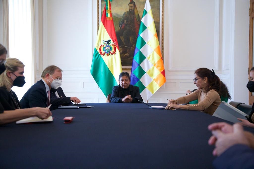 Vicepresidente socializa con legisladores alemanes propuesta boliviana para la COP 27