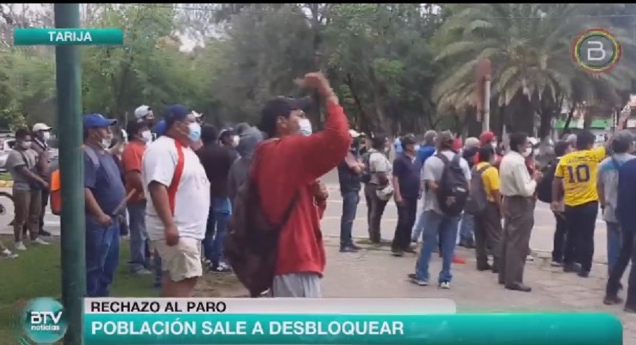 Cívicos de Tarija suspende paro iniciado el lunes