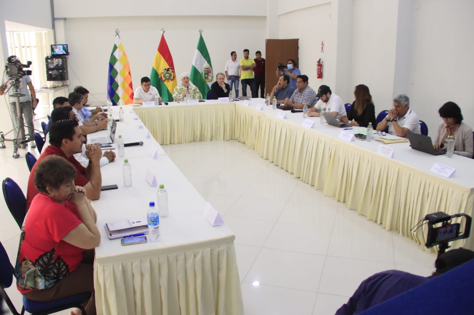 Gobierno descarta participación del presidente Arce y la mediación de la Iglesia en diálogo por el censo