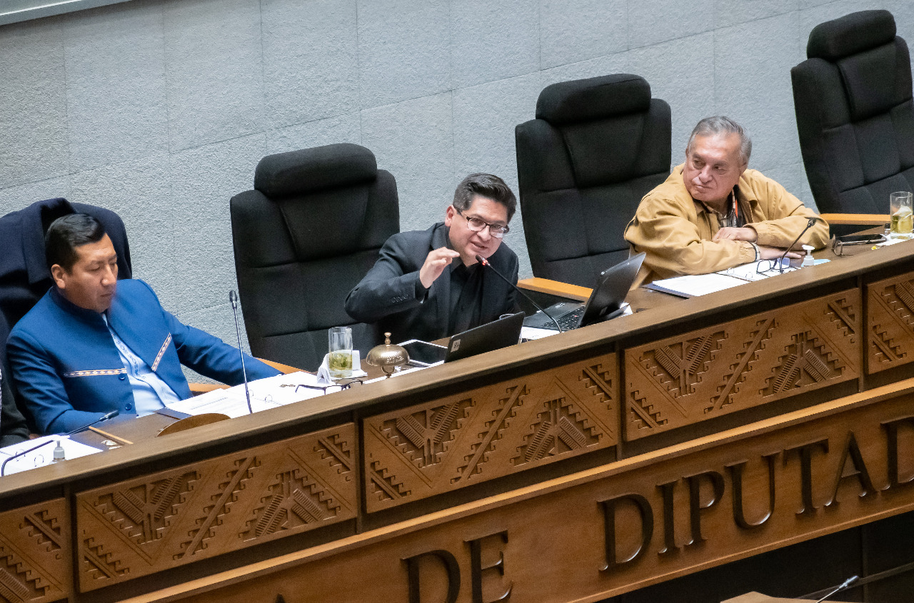 Diputados aprueba proyecto de ley que amplía plazos y reduce la multa para regularizar deudas tributarias