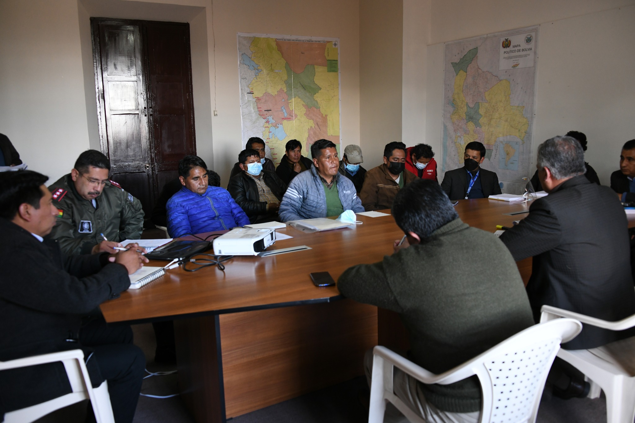 Refuerzan lucha contra el contrabando en La Paz