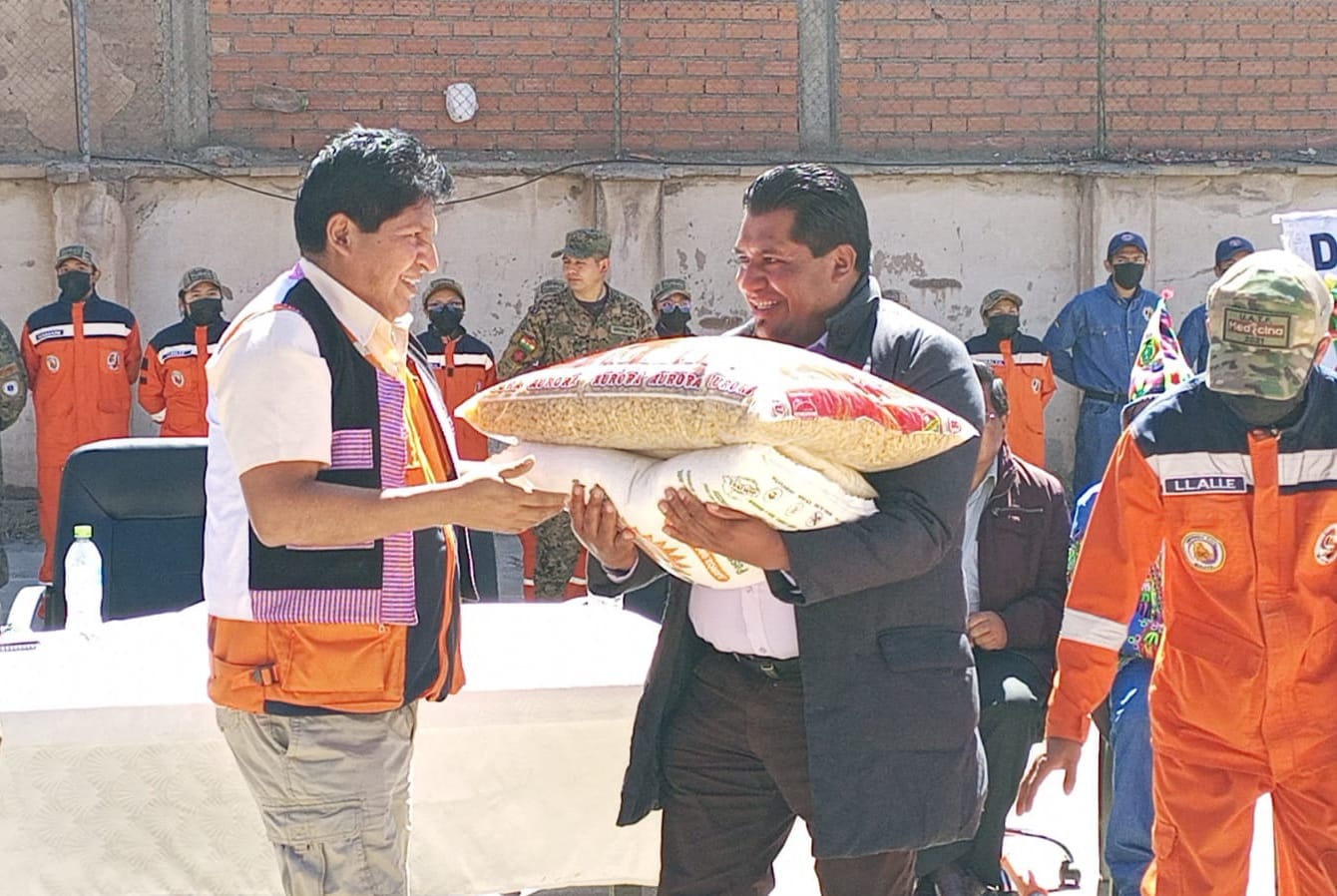 Gobierno entrega ayuda humanitaria para 4.140 familias en Potosí