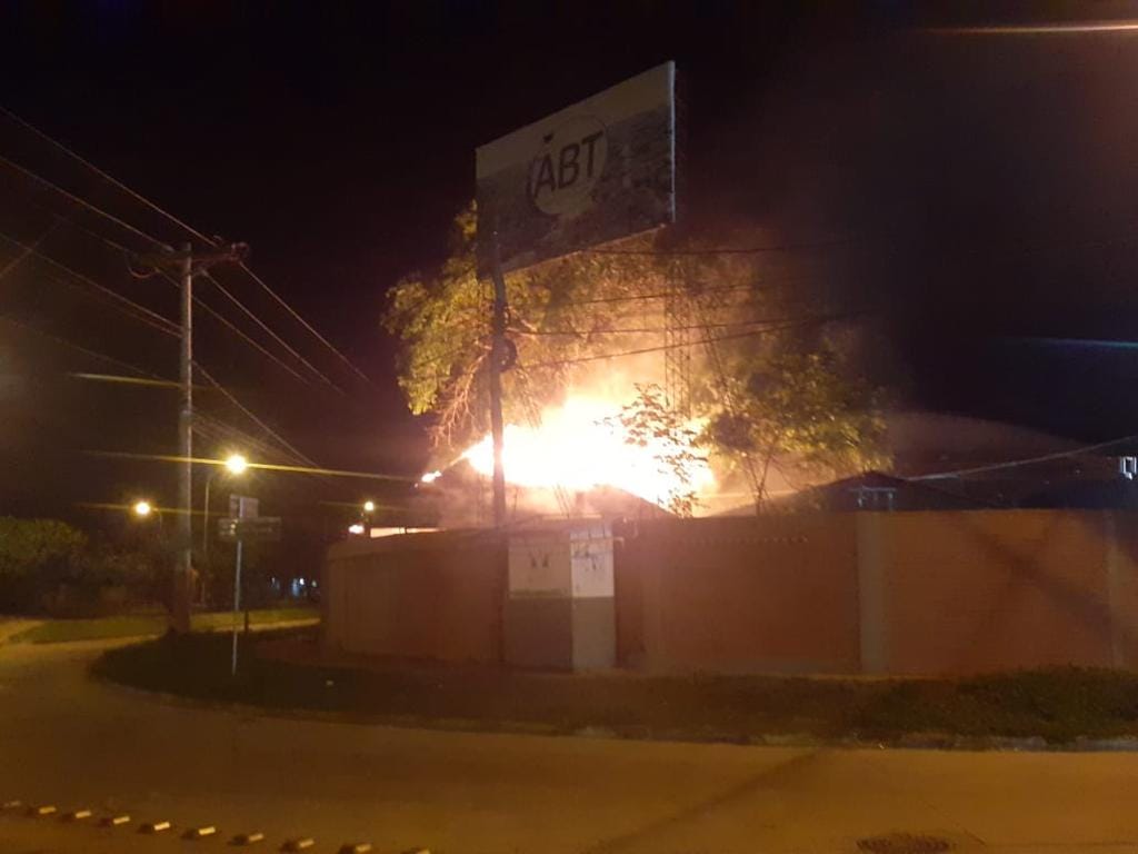 Procurador repudia “actos de violencia organizados” en Santa Cruz