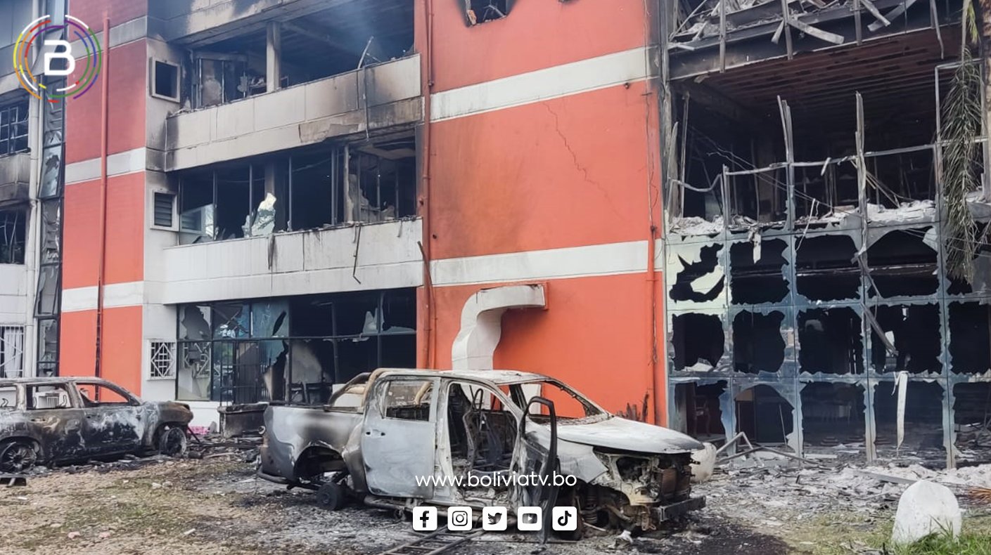 FGE advierte que la quema de la fiscalía cruceña no quedará en la impunidad y que pedirá la máxima sanción