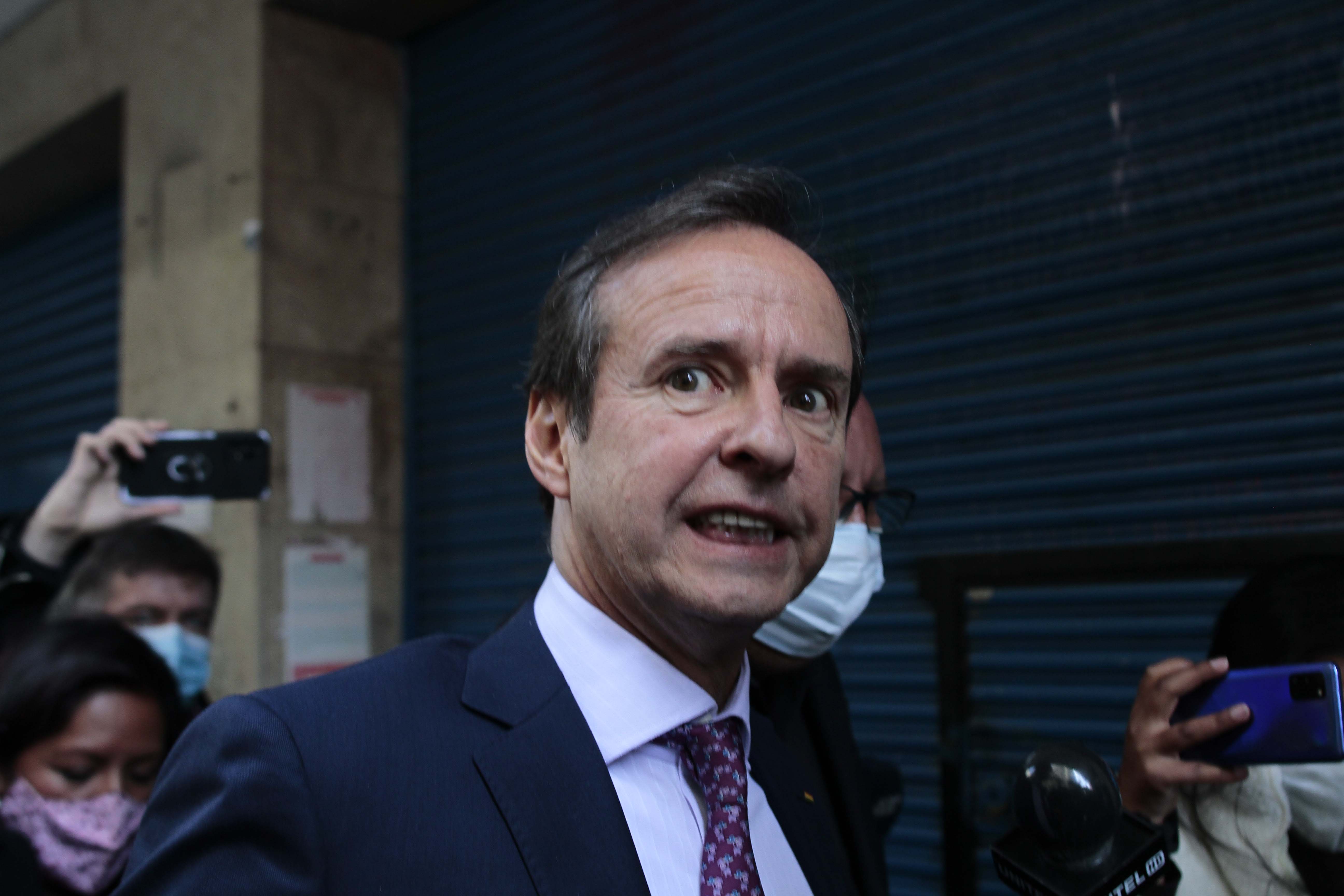 Activistas advierten que contradicciones de Tuto Quiroga develan su participación en un proceso planificado 