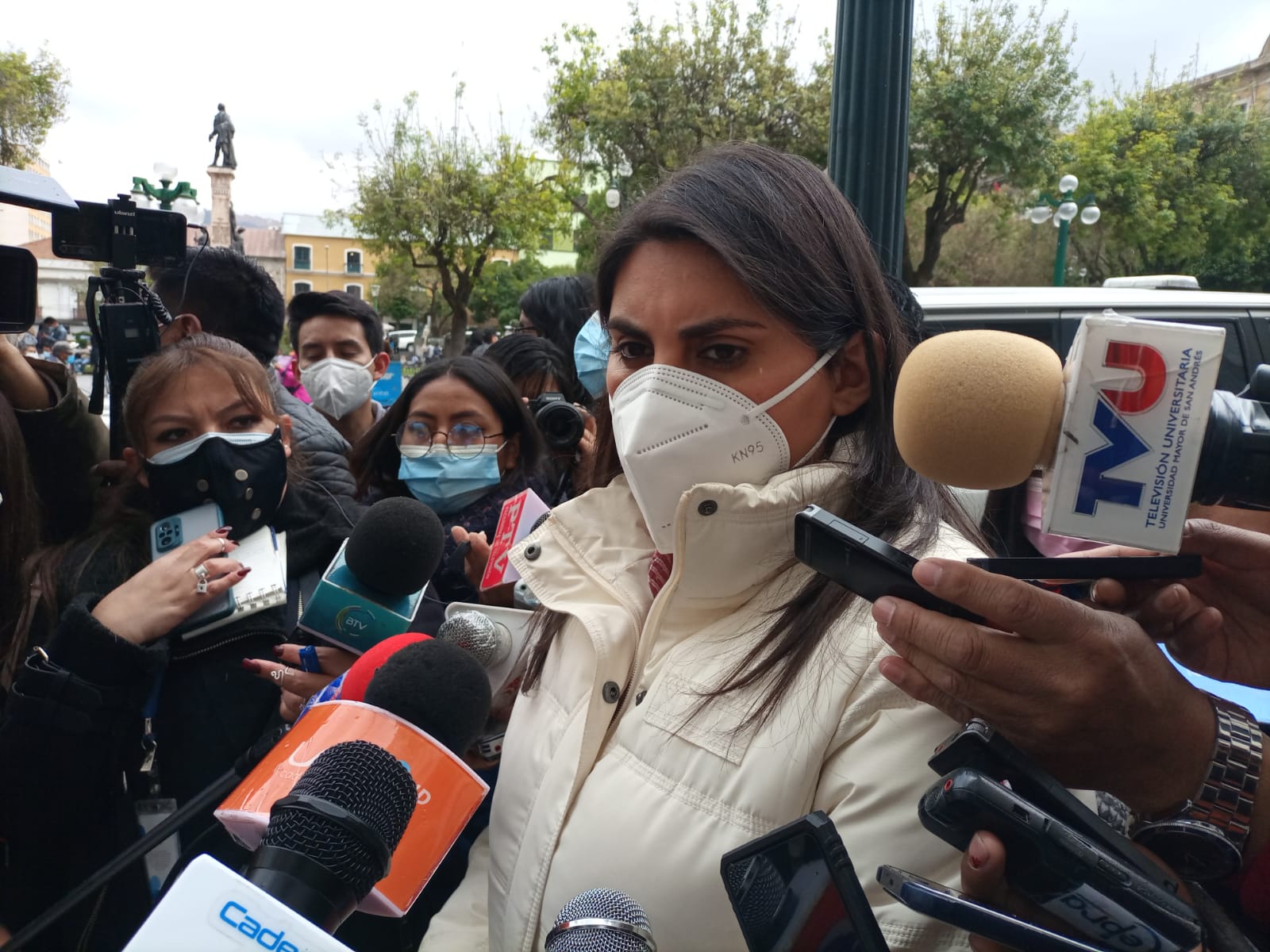 Comunidad Ciudadana plantea legalizar la marihuana y oficialismo la califica de irresponsable 