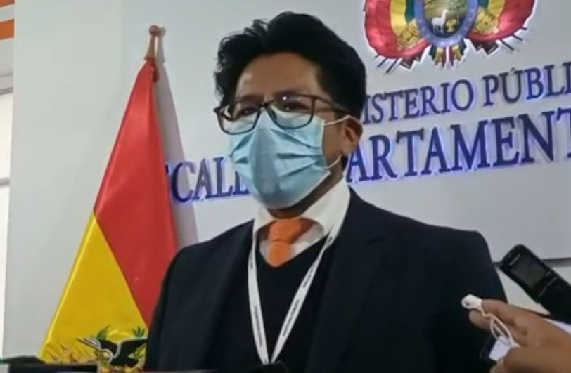 Policía aprehende a juez de ejecución penal por beneficiar a una mujer sentenciada