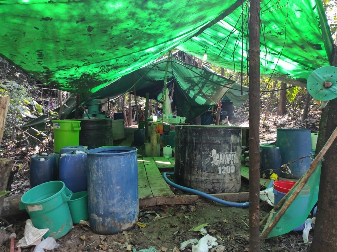 Felcn destruye una fábrica y un laboratorio en Yapacaní