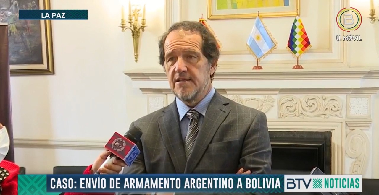 Embajador argentino critica lentitud de la justicia de su país en el caso de envío de armas para para facilitar el golpe de Jeanine Áñez