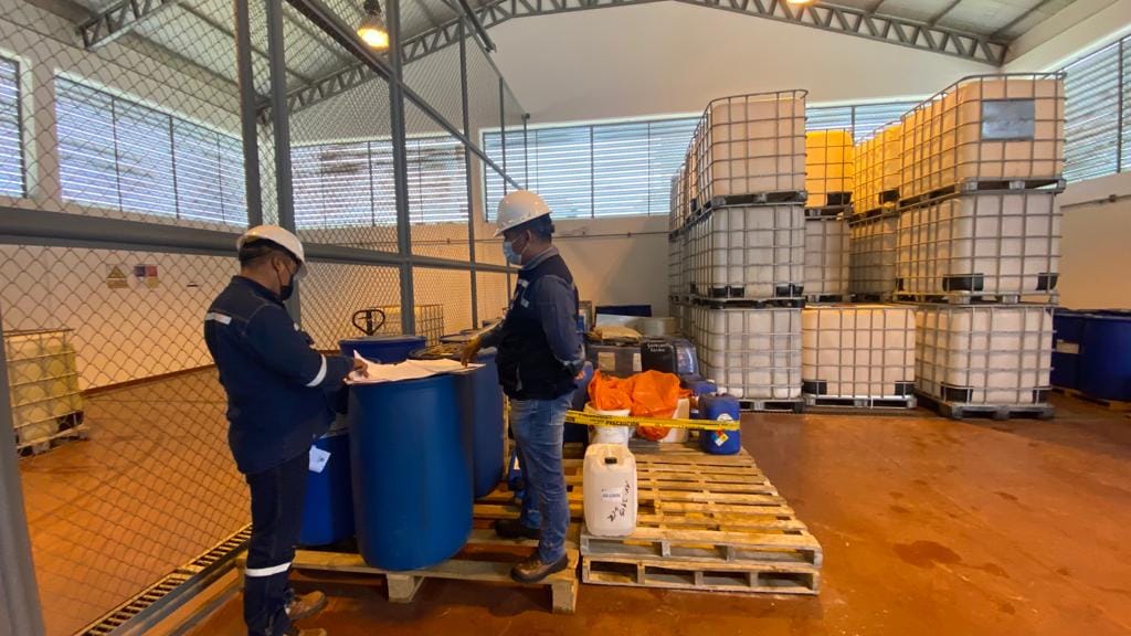 Dirección de Sustancias Controladas fiscaliza a sus administrados en el trópico de Cochabamba