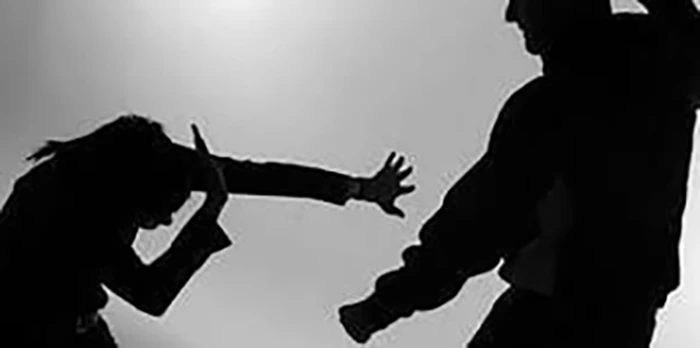 En 2022 se denunciaron diariamente 140 delitos contra la mujer, la violencia doméstica es lo más recurrente