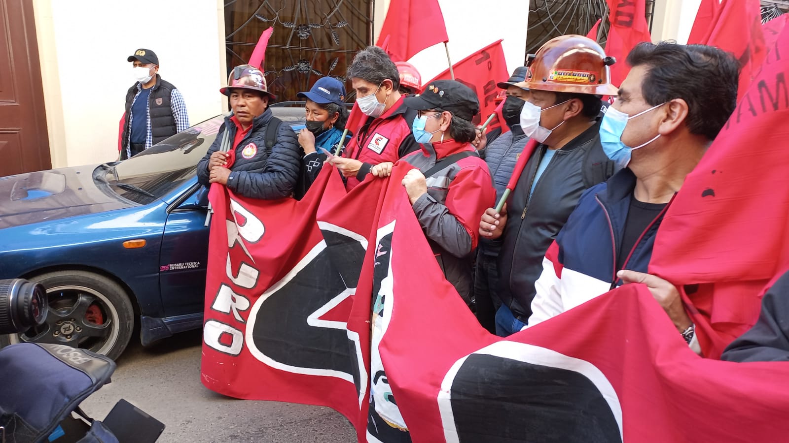 Ministra Navia: Los trabajadores son el pilar fundamental de la producción
