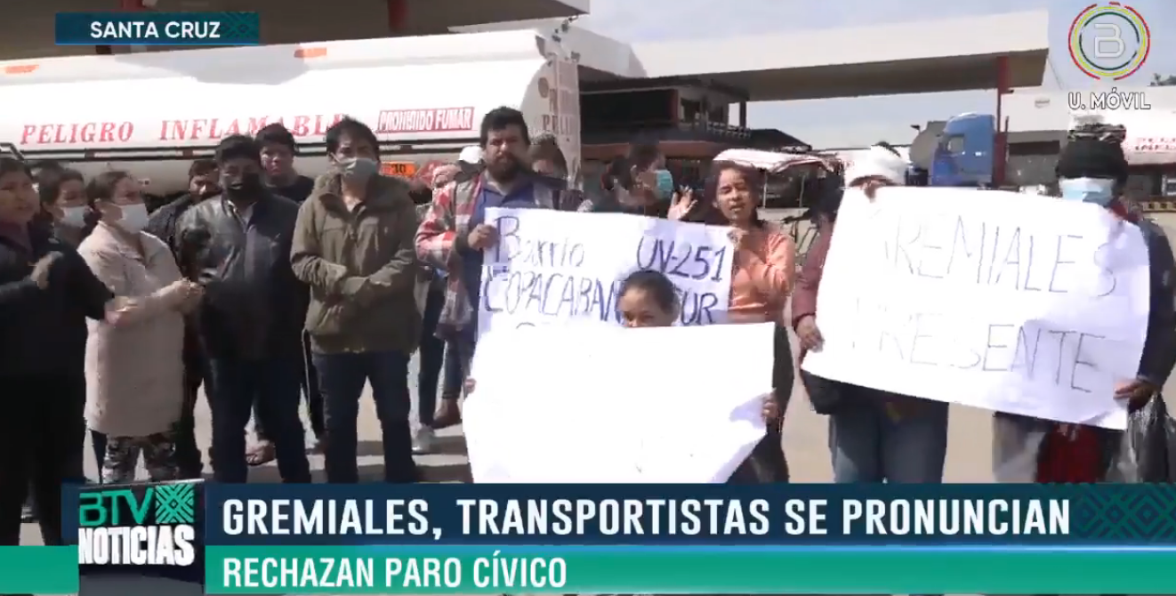 Organizaciones sociales de Santa Cruz exigen respeto a su derecho a trabajar e instalan vigilia