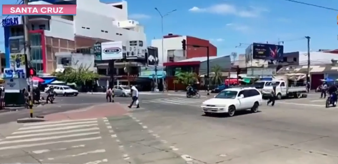 Santa Cruz: paro convocado por cívicos no es acatado, actividades económicas son normales