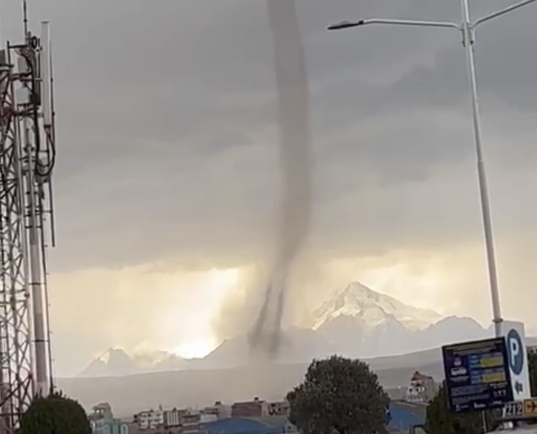 La Alcaldía de El Alto brindará ayuda a familias afectadas por el tornado que dejó destrozos en Bajo Milluni y Los Andes