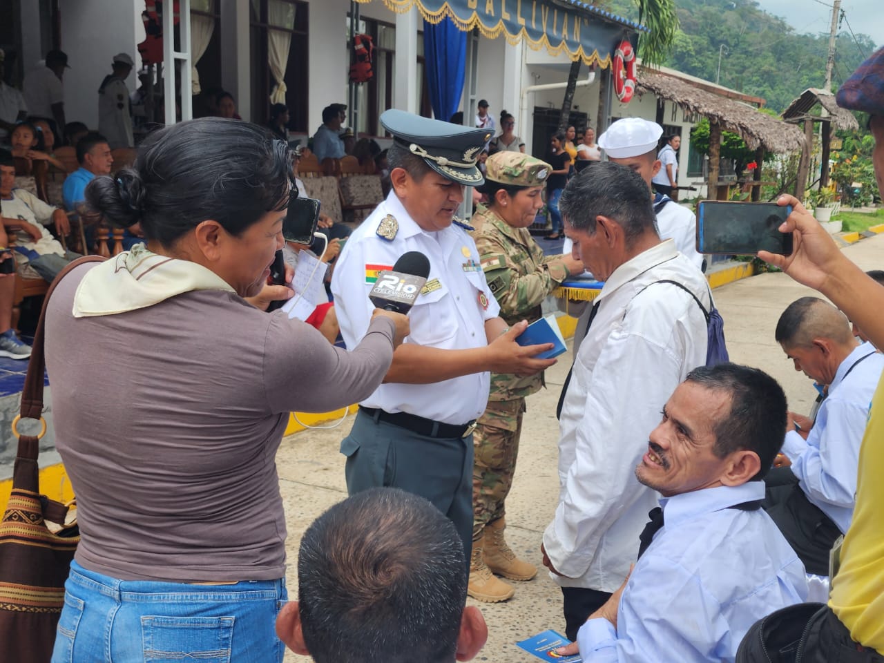 Personas con discapacidad de Rurrenabaque se benefician con la libreta de Servicio Militar
