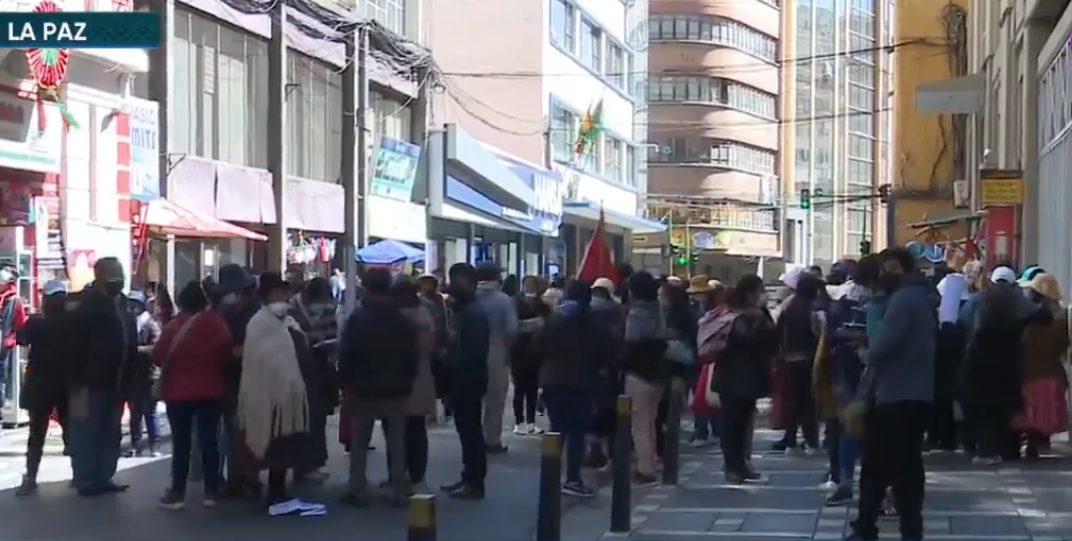Alcaldía paceña dejó en el abandono mantenimiento de la infraestructura escolar