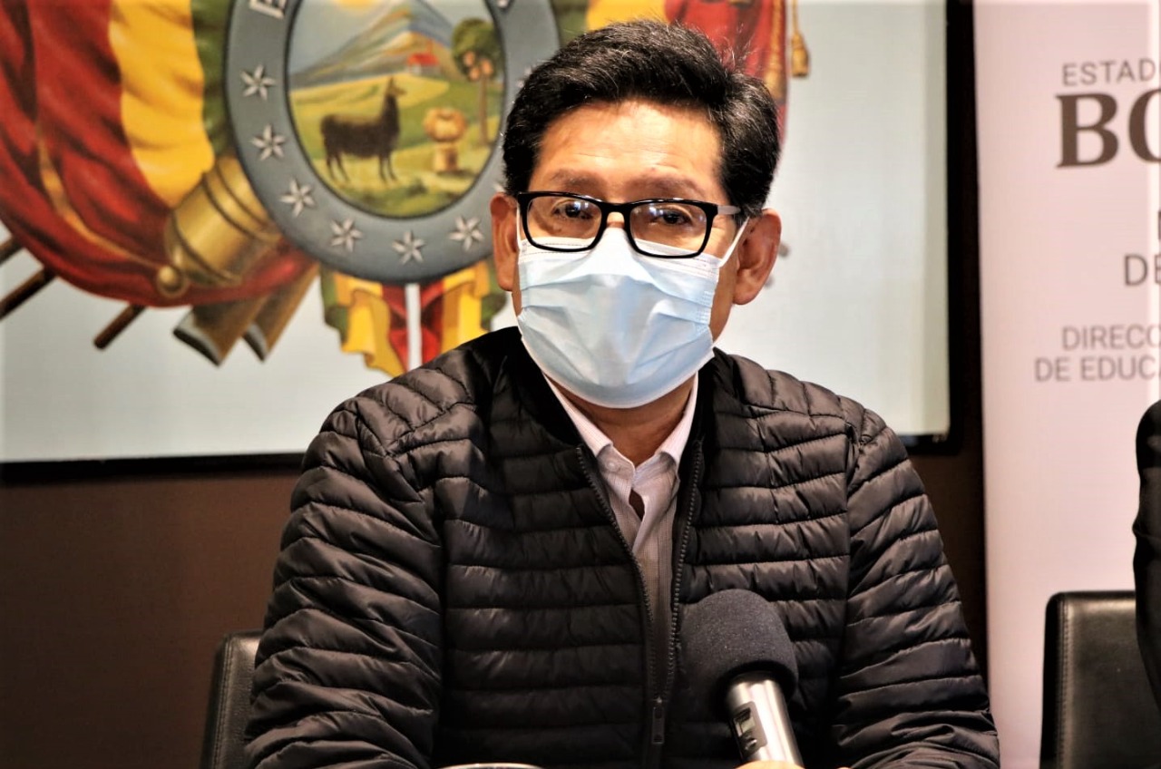 Educación descarta retorno a clases en la modalidad a distancia