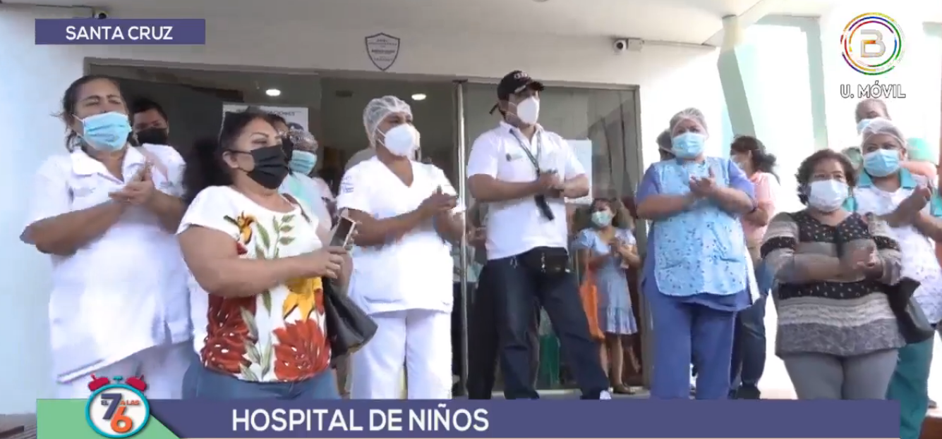 Trabajadores del Hospital del Niño de Santa Cruz cumplen un paro de 48 horas