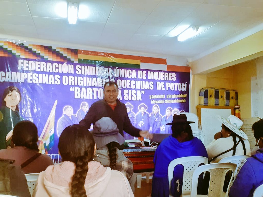 Potosí: Más de 1.500 mujeres participan del taller “Historia sindical Bartolina Sisa y Tupac Katari”