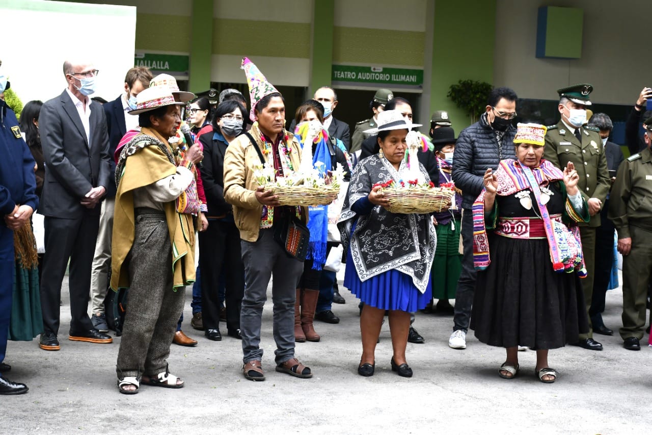 Cumbre trabaja en una política nacional de lucha contra el racismo y discriminación 