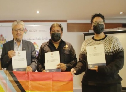 Presentan norma para garantizar atención integral en centros de salud a la Comunidad LGTBI+