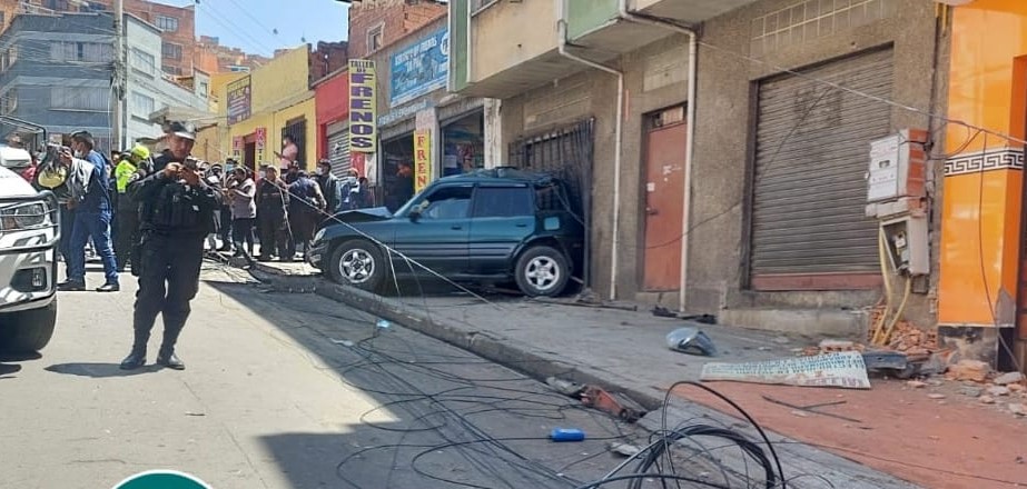 Accidente de Tembladerani puso en evidencia falencias en la señalización, infraestructura y planificación vial
