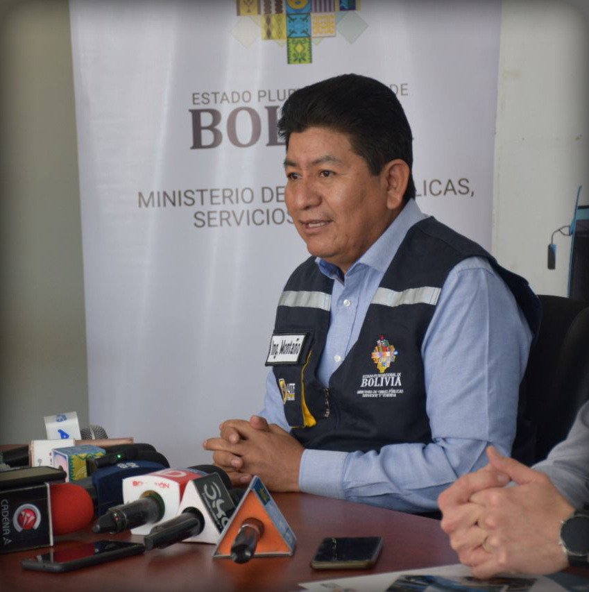 Montaño afirma que existe un “Plan Azul” para la reconstrucción de la economía