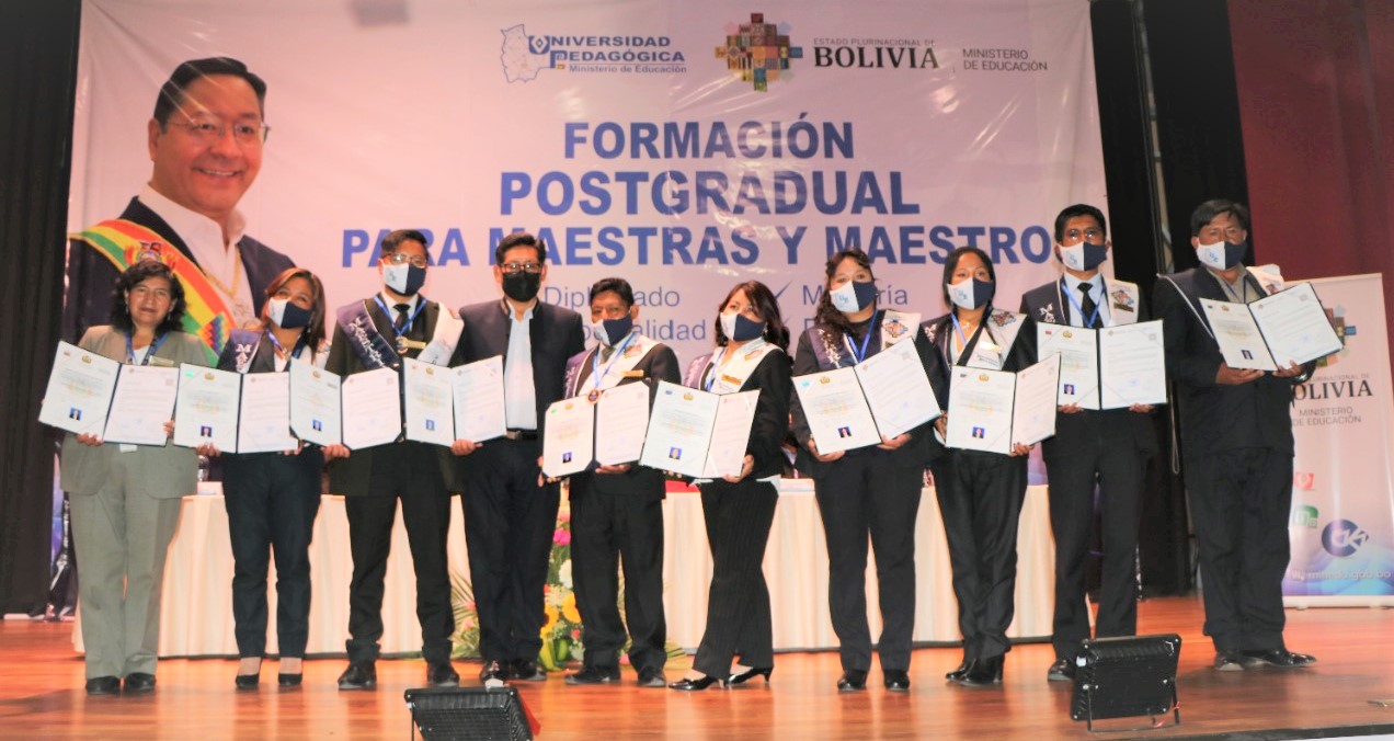 Maestros culminan estudios de postgrado para mejorar su labor educativa