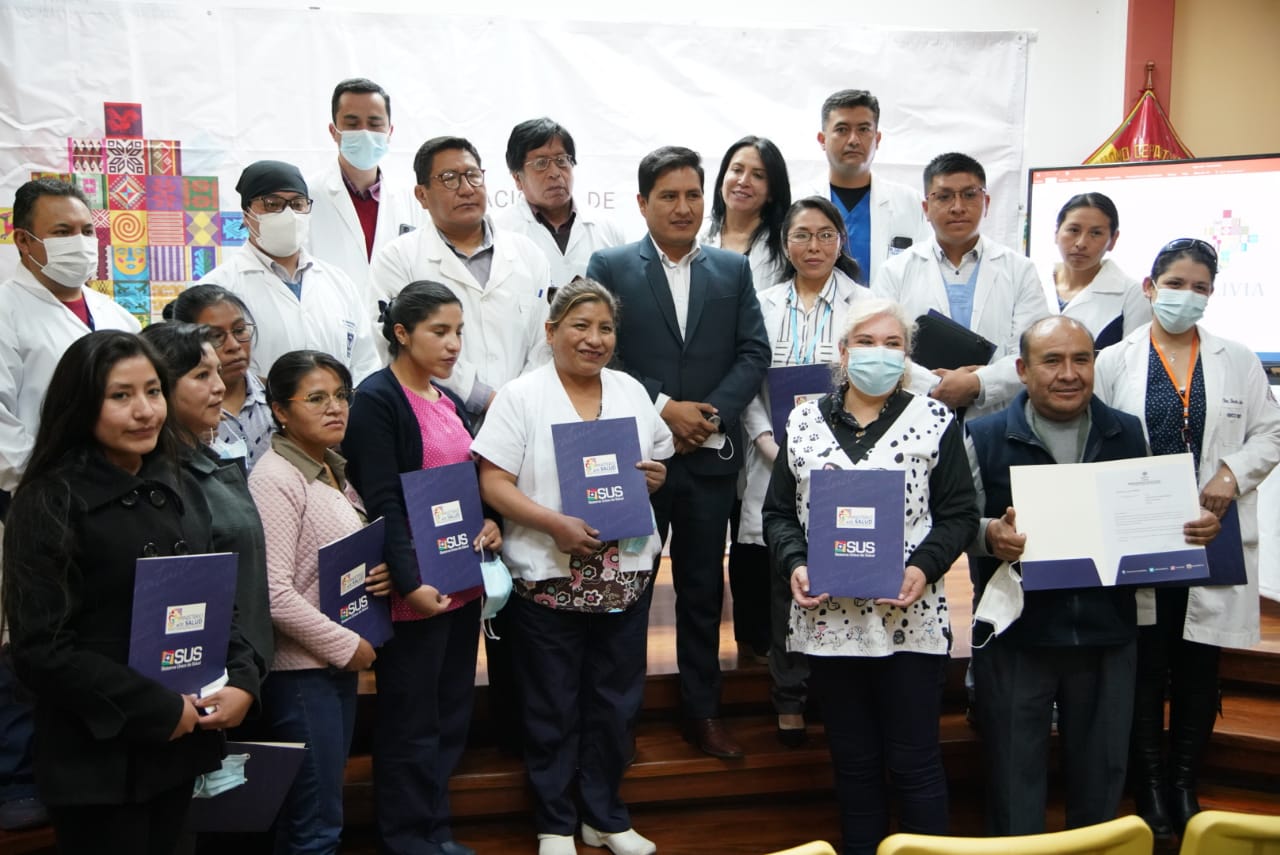 Dan de alta al niño Estiven Ajnota que recibió trasplante pediátrico de médula ósea alógeno