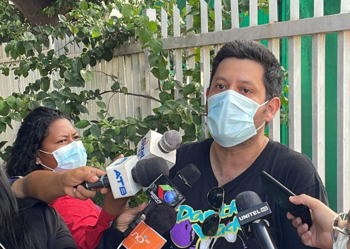 Ítems fantasmas: Concejal Morón devela nueva lista de 4.195 contratos en la Alcaldía que será analizada por la Fiscalía 