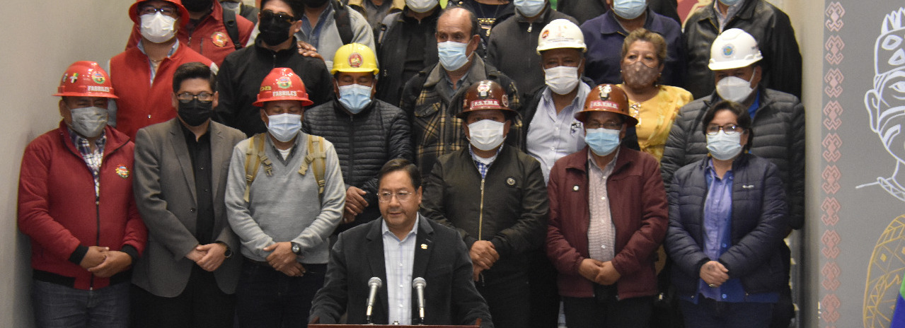 Gobierno y COB establecen incremento salarial de 3% para el haber básico y 4% al mínimo nacional (amplia)