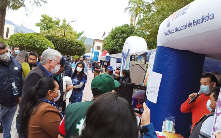 INE participa en Feria interinstitucional realizada en Villamontes