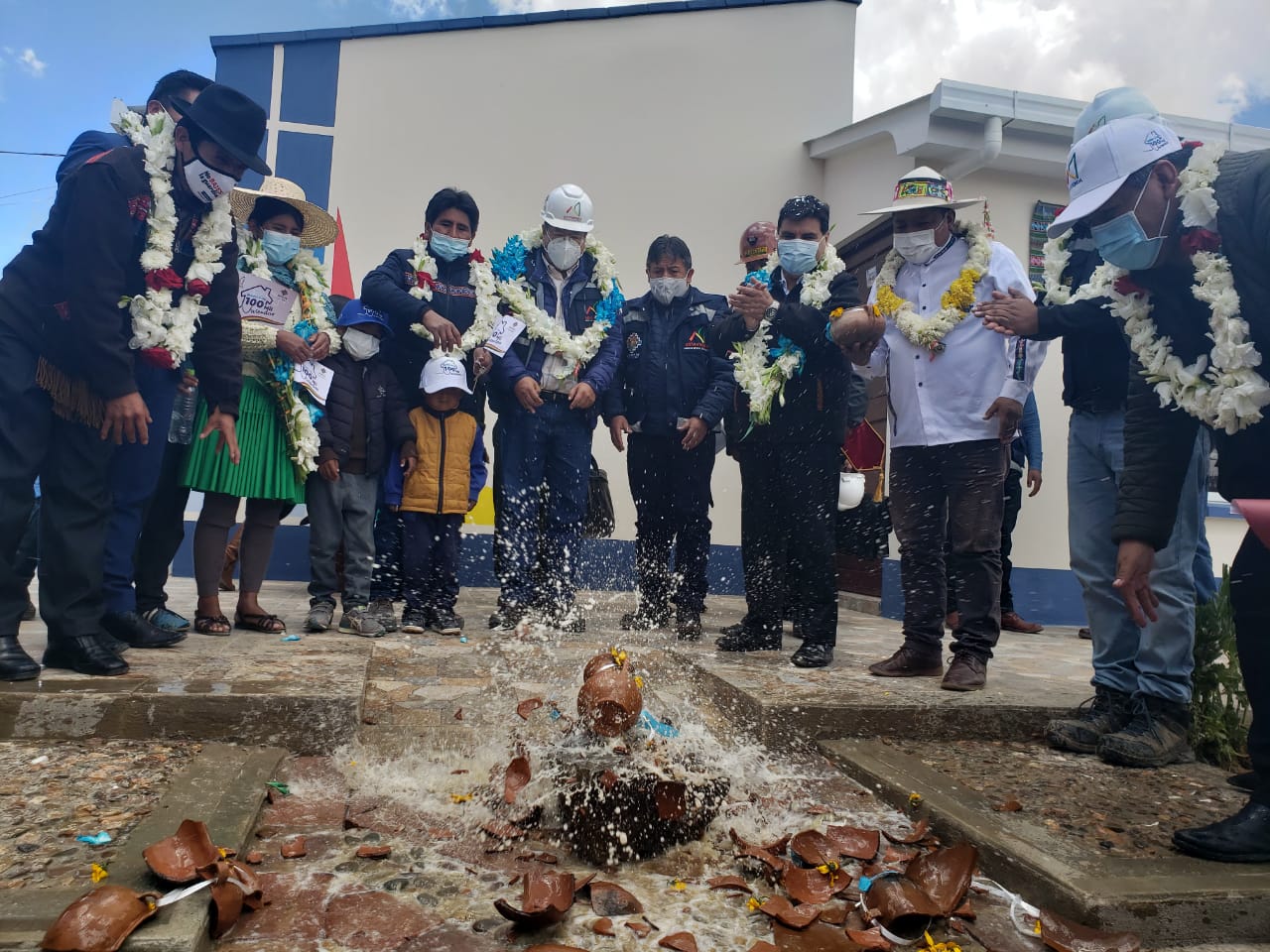 Gobierno beneficia a familias de Oruro con 476 viviendas construidas con Bs 30 millones (adelanto)