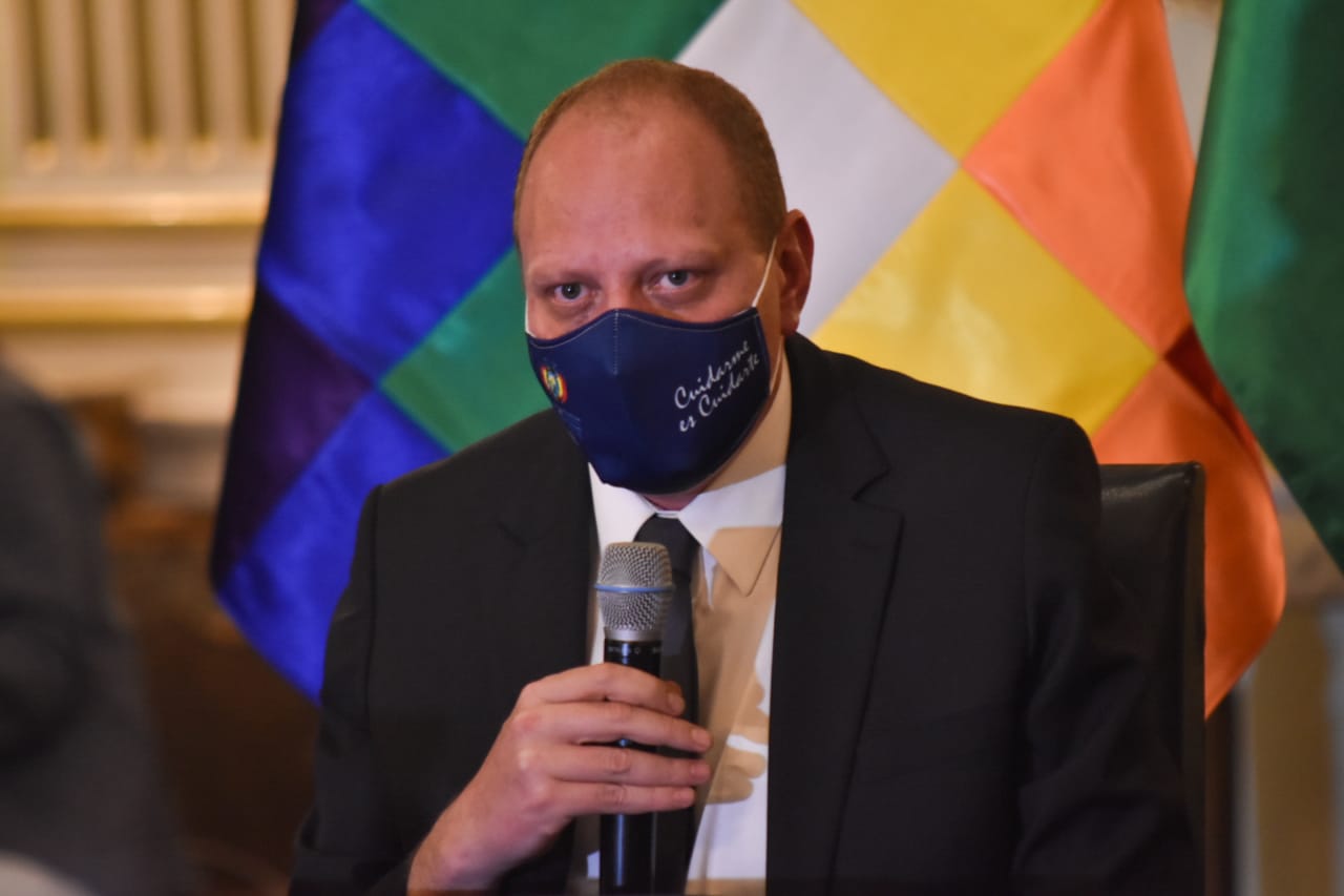 Viceministro Blanco: El gobierno de Áñez nos dejó en “foja cero” las negociaciones para la adquisición de vacunas