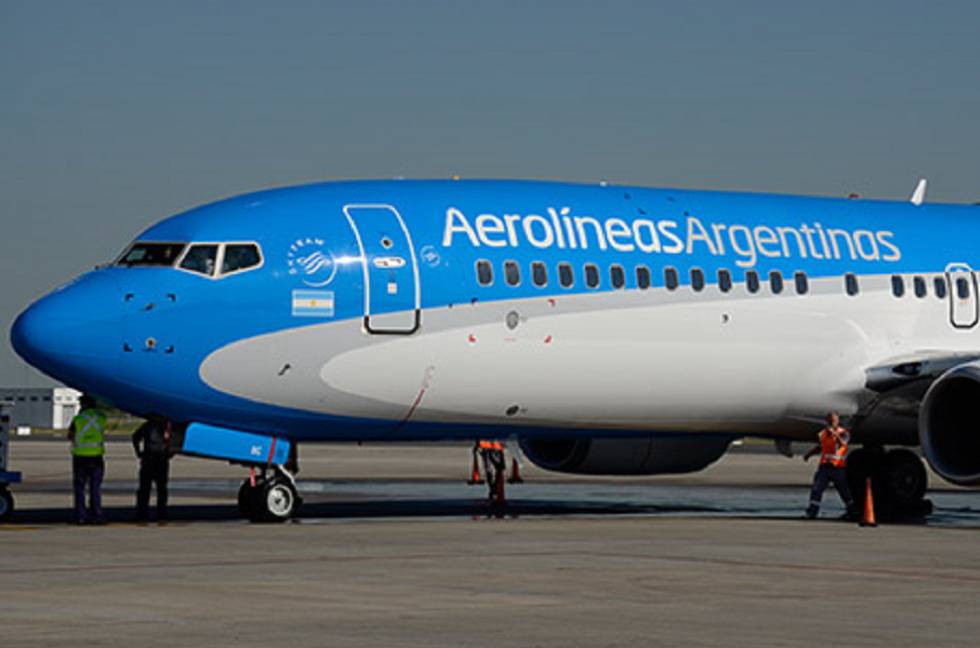 Aerolíneas Argentinas suspende vuelos a Bolivia y a Centroamérica; solo viajará una vez a la semana a Brasil