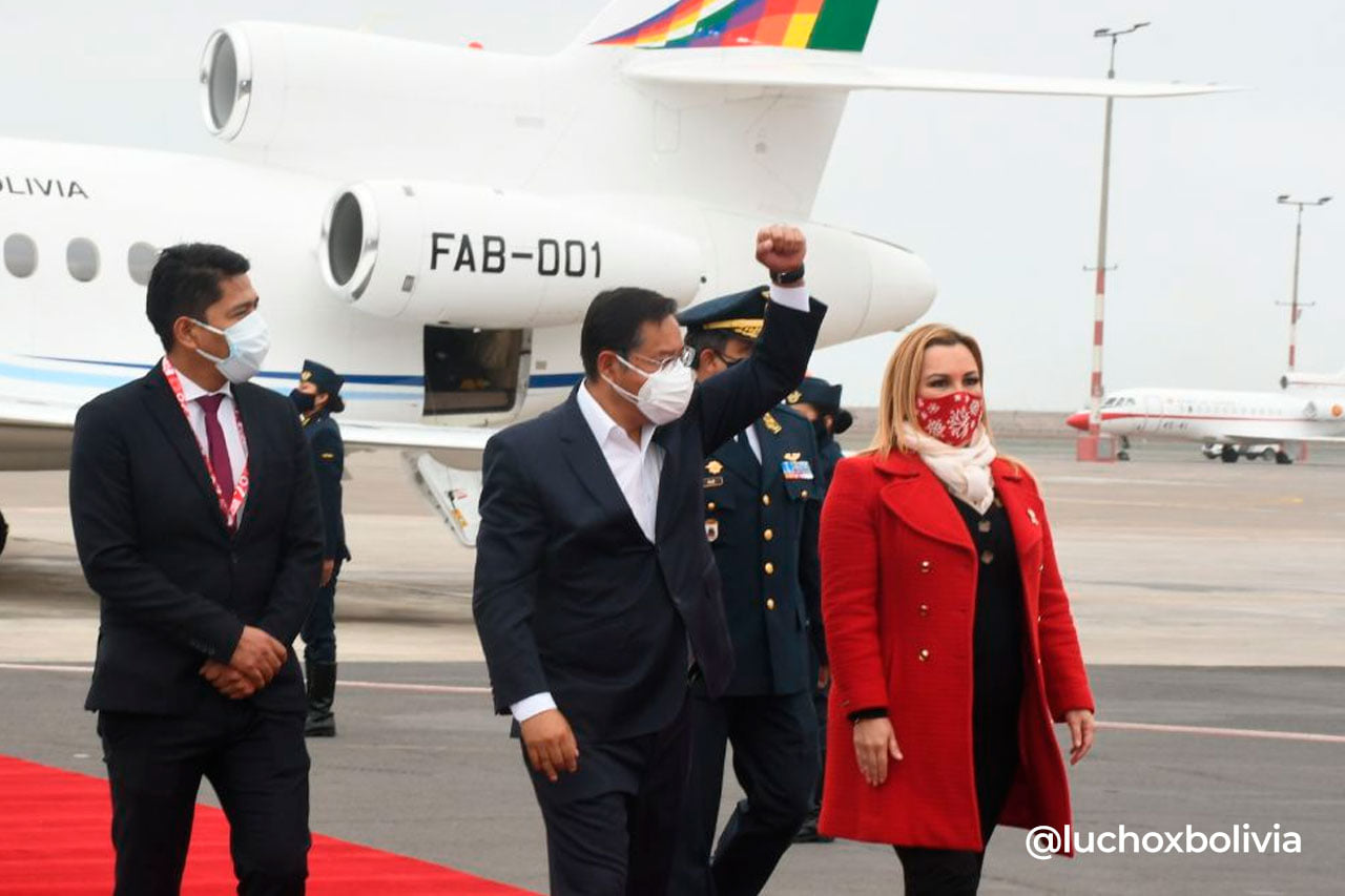 Presidente Arce llega a Perú para participar de la posesión de Pedro Castillo