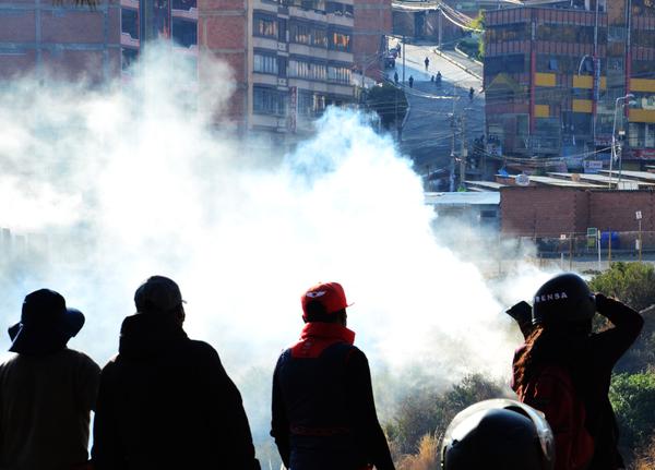 Defensoría del Pueblo pide que cese la violencia en el conflicto de Adepcoca
