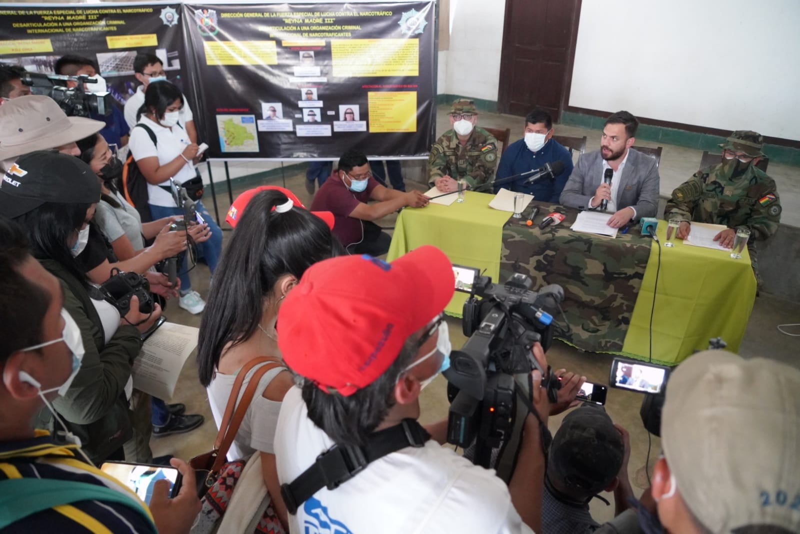 Desarticulan organización trasnacional de narcotraficantes en Cochabamba