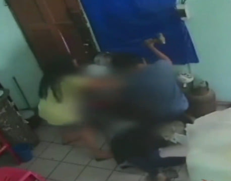 Justicia pedirá pena máxima para quienes golpearon con un combo a una mujer de la tercera edad en Santa Cruz