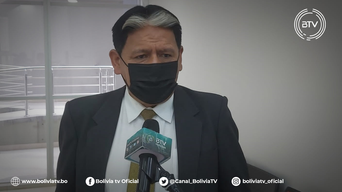 Director de la Carrera de Comunicación de la UMSA sugiere investigación de abusos en medios estatales durante el régimen de facto