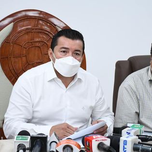 Caso ítems fantasmas: Jhonny Fernández entrega nueva documentación durante su declaración ante la Fiscalía