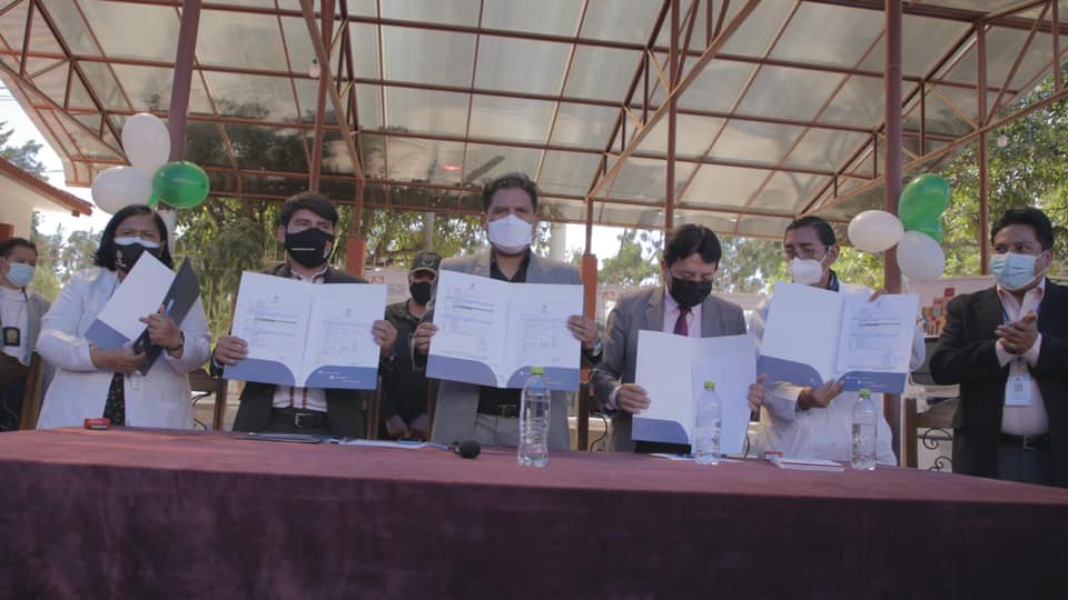 Gobierno entrega unidades de terapia intensiva en Beni y Chuquisaca (amplia)